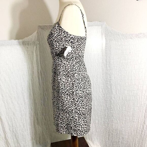 The Impeccable Pig NWT Animal Print Short Dress Size Small - Picture 3 of 8